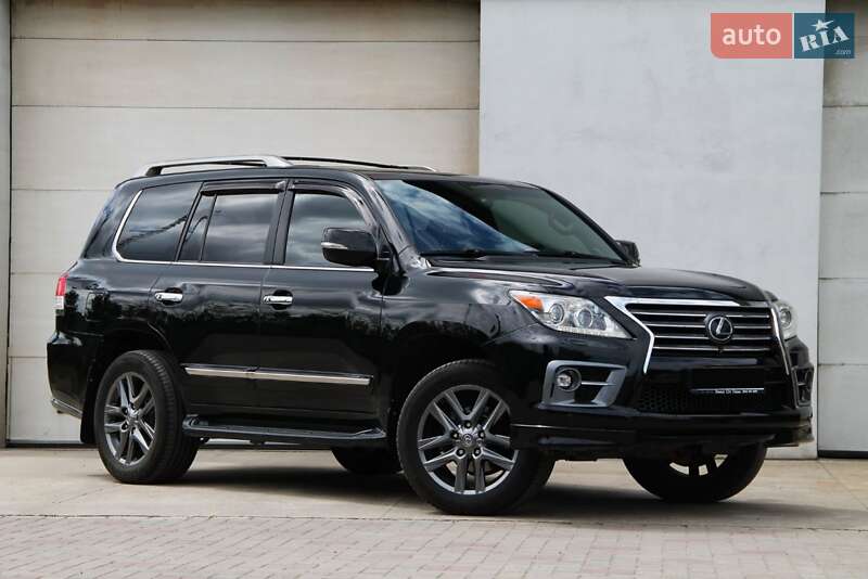 Lexus LX 2014
