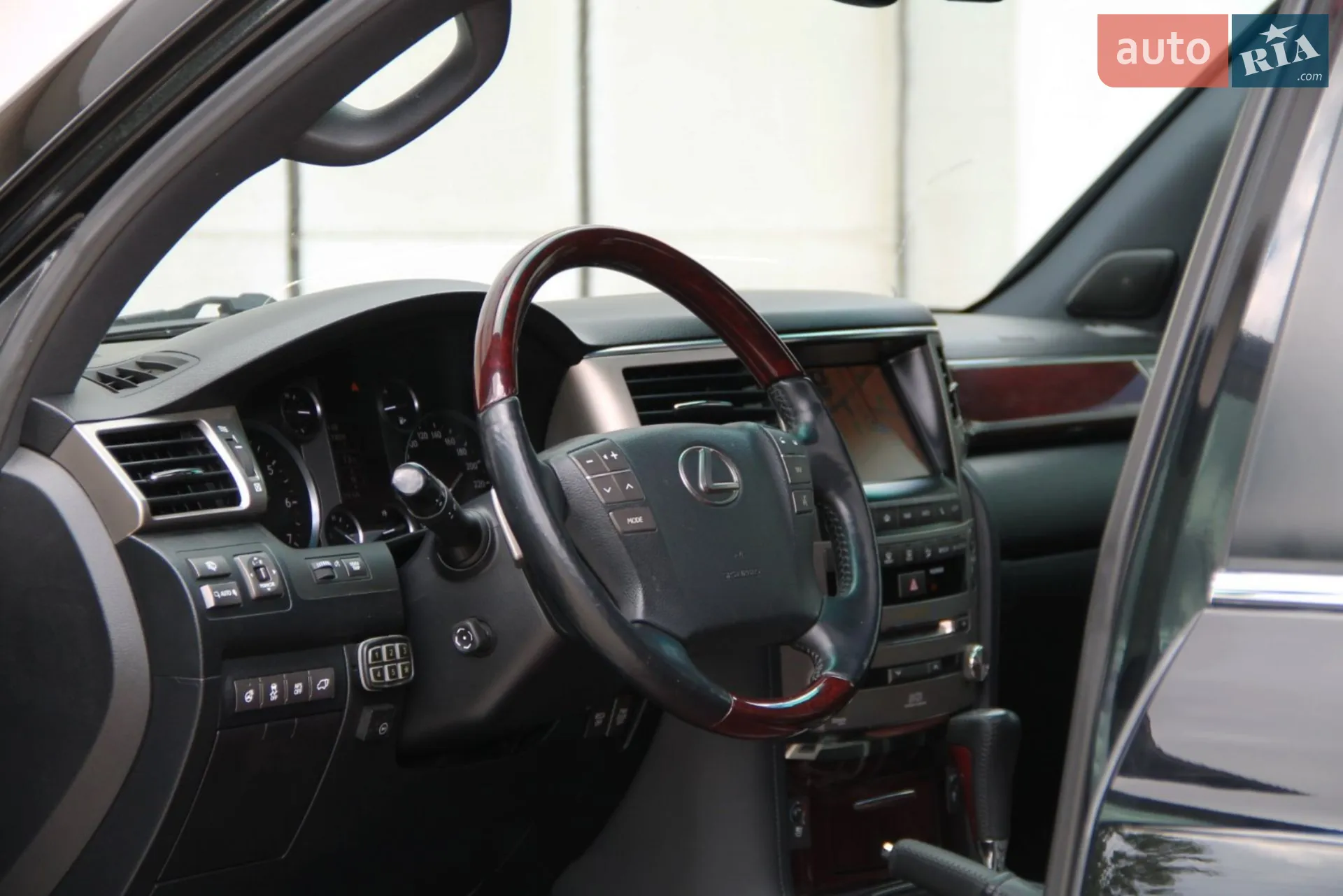 2014 Lexus LX - мініатюра 15