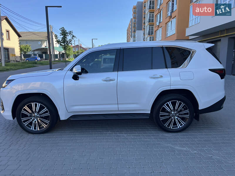 Позашляховик / Кросовер Lexus LX 2022 в Вінниці