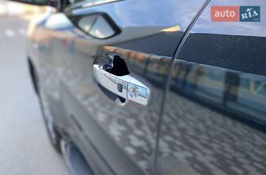 Внедорожник / Кроссовер Lexus LX 2011 в 