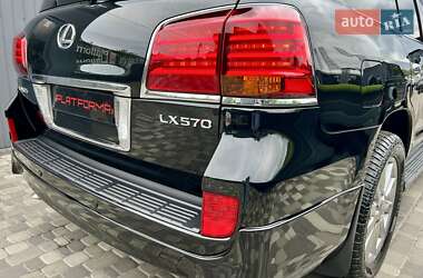 Внедорожник / Кроссовер Lexus LX 2011 в 