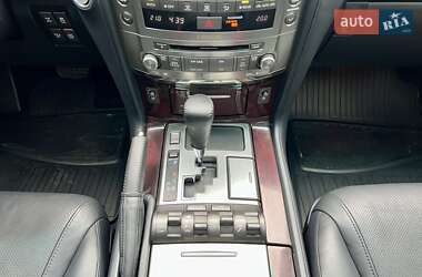 Внедорожник / Кроссовер Lexus LX 2011 в 