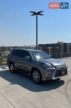 Lexus LX 2016
