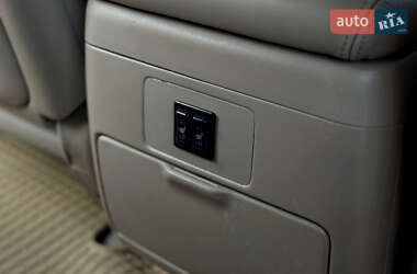 Позашляховик / Кросовер Lexus LX 2005 в 