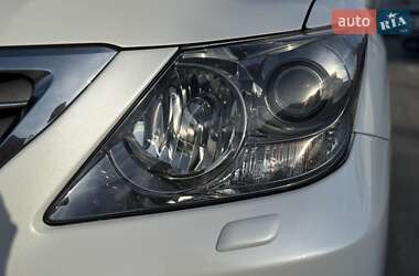 Внедорожник / Кроссовер Lexus LX 2010 в 