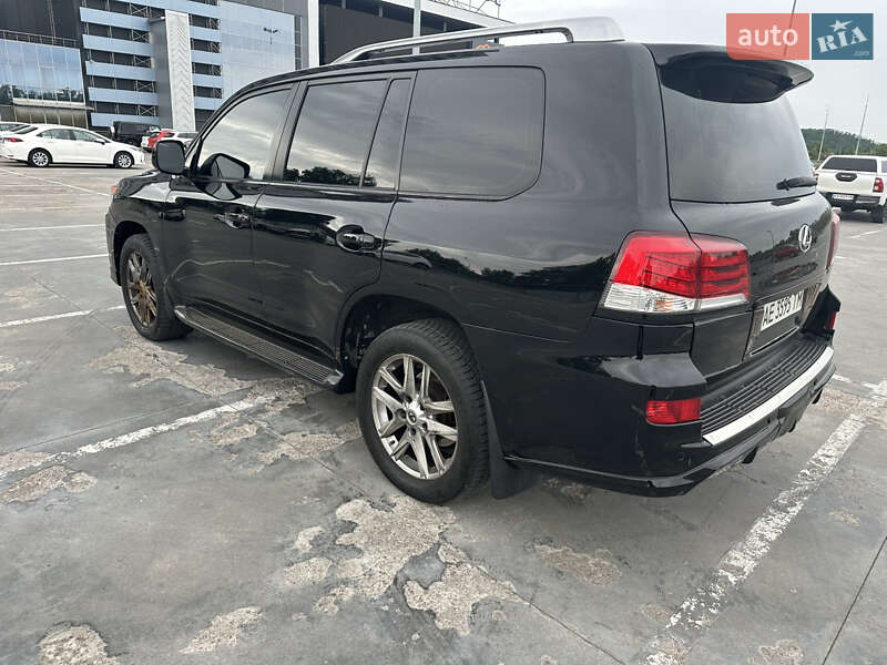 Внедорожник / Кроссовер Lexus LX 2008 в Киеве