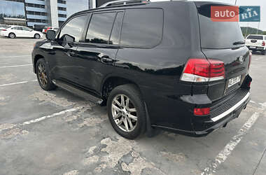Внедорожник / Кроссовер Lexus LX 2008 в 