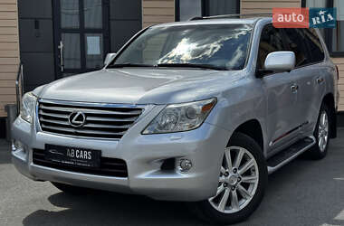 Внедорожник / Кроссовер Lexus LX 2008 в 