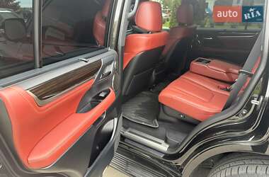 Внедорожник / Кроссовер Lexus LX 2021 в 