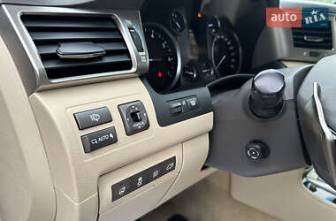Позашляховик / Кросовер Lexus LX 2012 в 