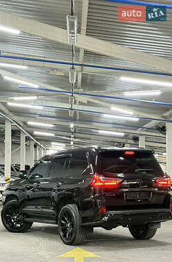 Внедорожник / Кроссовер Lexus LX 2015 в 