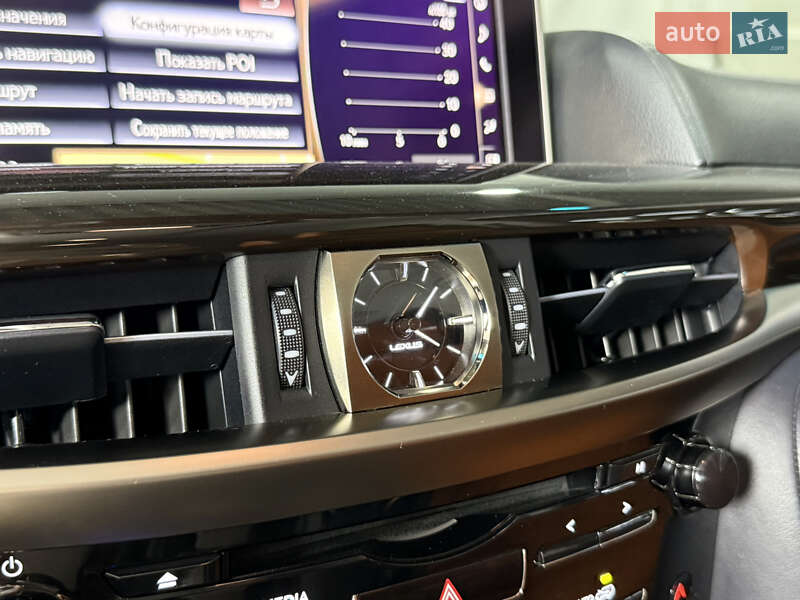 Позашляховик / Кросовер Lexus LX 2015 в Одесі