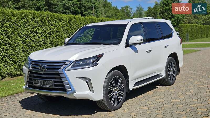 Внедорожник / Кроссовер Lexus LX 2019 в Сваляве