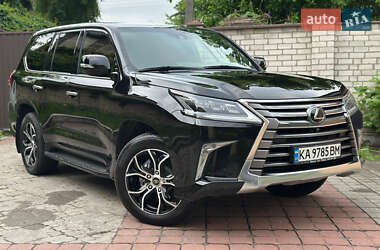 Внедорожник / Кроссовер Lexus LX 2017 в 