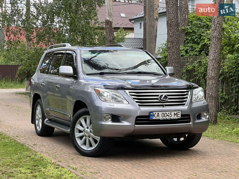 Позашляховик / Кросовер Lexus LX 2008 в Києві