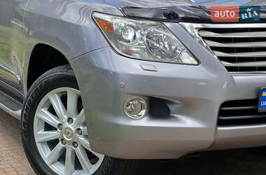 Внедорожник / Кроссовер Lexus LX 2008 в 