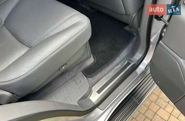 Внедорожник / Кроссовер Lexus LX 2008 в 