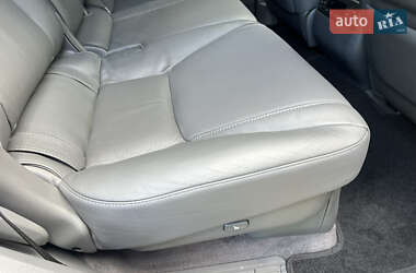 Внедорожник / Кроссовер Lexus LX 2008 в 
