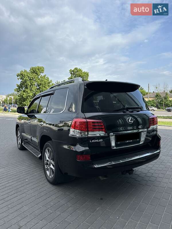 Позашляховик / Кросовер Lexus LX 2014 в Києві