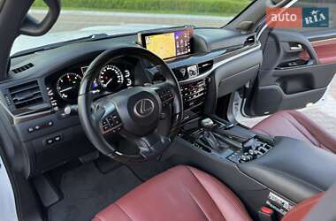 Внедорожник / Кроссовер Lexus LX 2020 в 