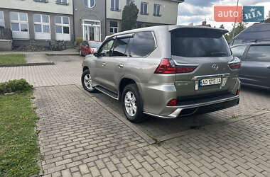 Позашляховик / Кросовер Lexus LX 2016 в 