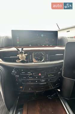 Внедорожник / Кроссовер Lexus LX 2017 в 