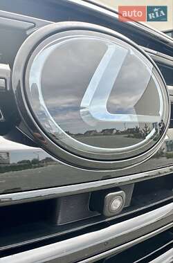 Внедорожник / Кроссовер Lexus LX 2017 в 