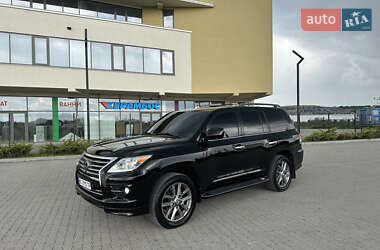 Внедорожник / Кроссовер Lexus LX 2008 в 