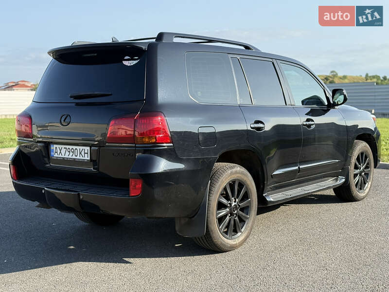 Позашляховик / Кросовер Lexus LX 2008 в Харкові