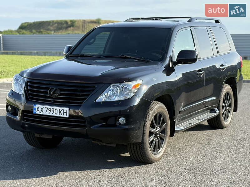 Позашляховик / Кросовер Lexus LX 2008 в Харкові