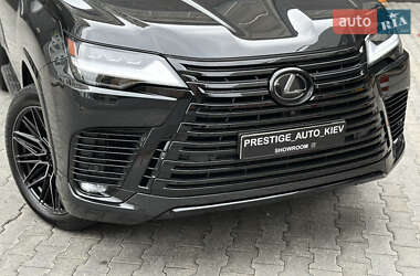 Внедорожник / Кроссовер Lexus LX 2022 в 