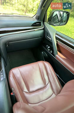 Внедорожник / Кроссовер Lexus LX 2020 в 