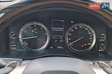 Внедорожник / Кроссовер Lexus LX 2021 в 