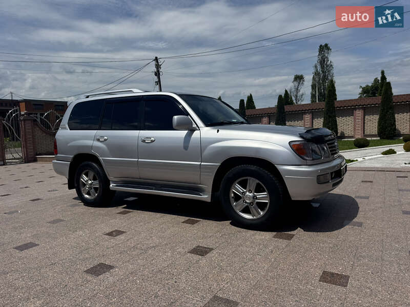 Внедорожник / Кроссовер Lexus LX 2006 в Тячеве