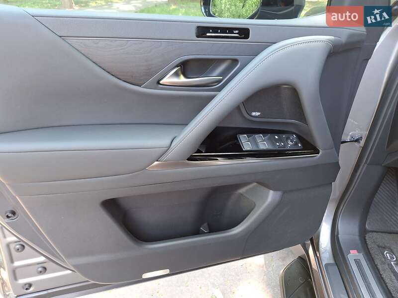 Позашляховик / Кросовер Lexus LX 2023 в Одесі