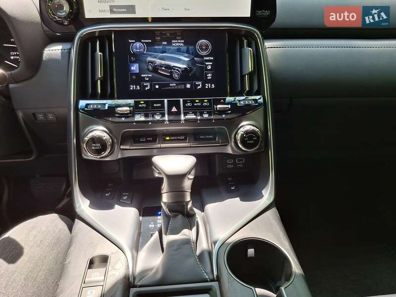 Позашляховик / Кросовер Lexus LX 2023 в Одесі