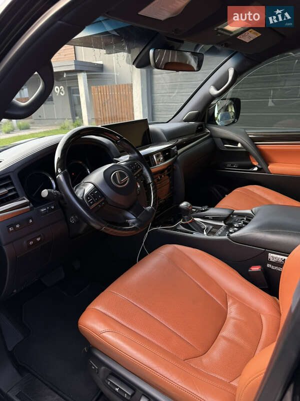 Внедорожник / Кроссовер Lexus LX 2019 в Киеве