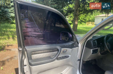Внедорожник / Кроссовер Lexus LX 2003 в 