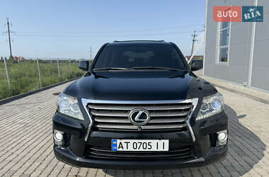 Внедорожник / Кроссовер Lexus LX 2011 в 
