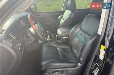 Внедорожник / Кроссовер Lexus LX 2011 в 