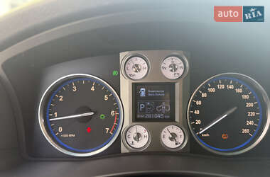 Внедорожник / Кроссовер Lexus LX 2011 в 