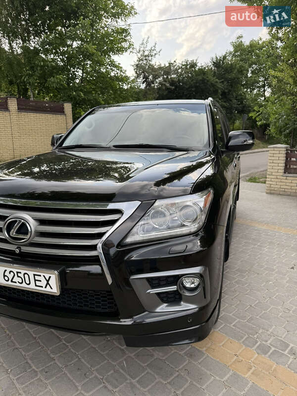 Внедорожник / Кроссовер Lexus LX 2013 в Тернополе фото 3 Внедорожник / Кроссовер Lexus LX 2013 в Тернополе