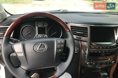 Позашляховик / Кросовер Lexus LX 2011 в 