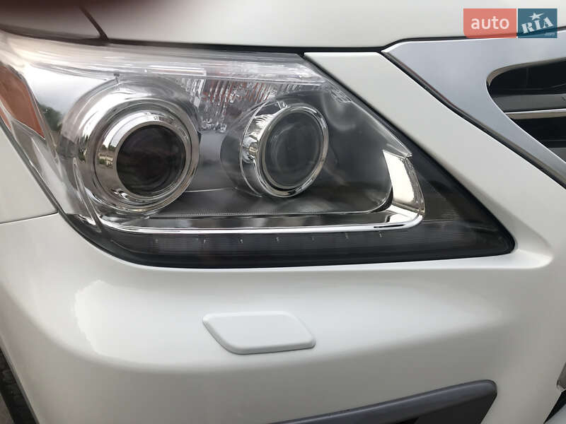 Позашляховик / Кросовер Lexus LX 2011 в Калинівці