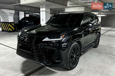 Внедорожник / Кроссовер Lexus LX 2023 в 