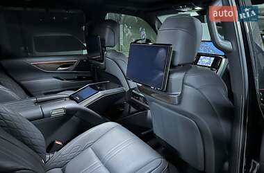 Внедорожник / Кроссовер Lexus LX 2023 в 