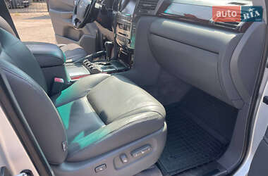 Внедорожник / Кроссовер Lexus LX 2010 в 