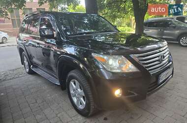 Внедорожник / Кроссовер Lexus LX 2008 в 
