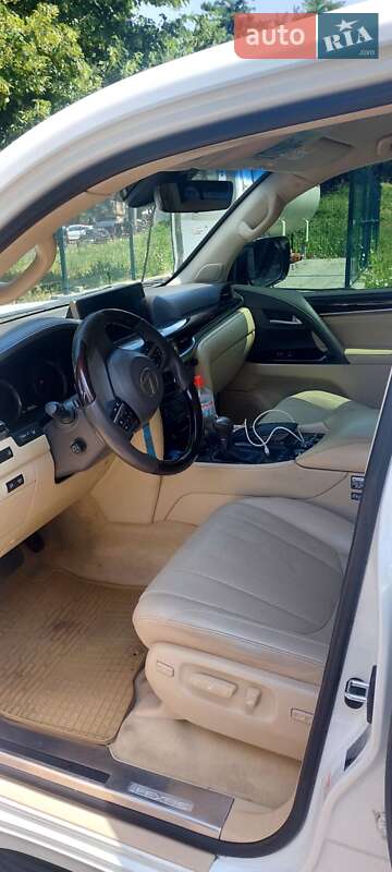 Внедорожник / Кроссовер Lexus LX 2017 в Днепре фото 4 Внедорожник / Кроссовер Lexus LX 2017 в Днепре