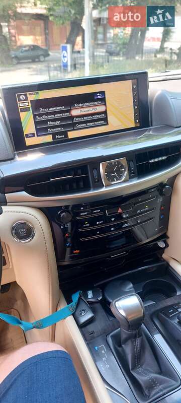 Внедорожник / Кроссовер Lexus LX 2017 в Днепре фото 13 Внедорожник / Кроссовер Lexus LX 2017 в Днепре
